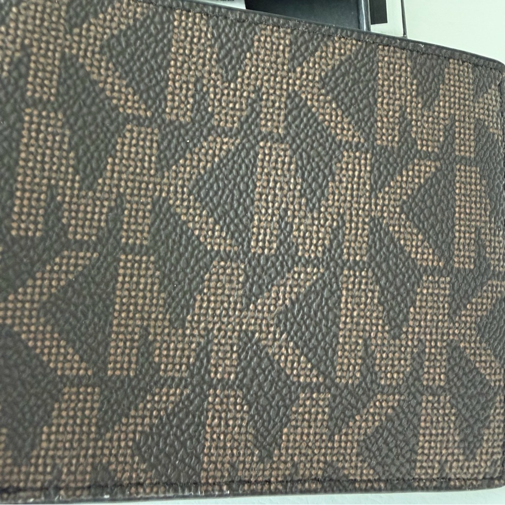 NWT Michael Kors Black and Brown MK Pattern Bi-Fold Wallet in Box - Picture 6 of 7